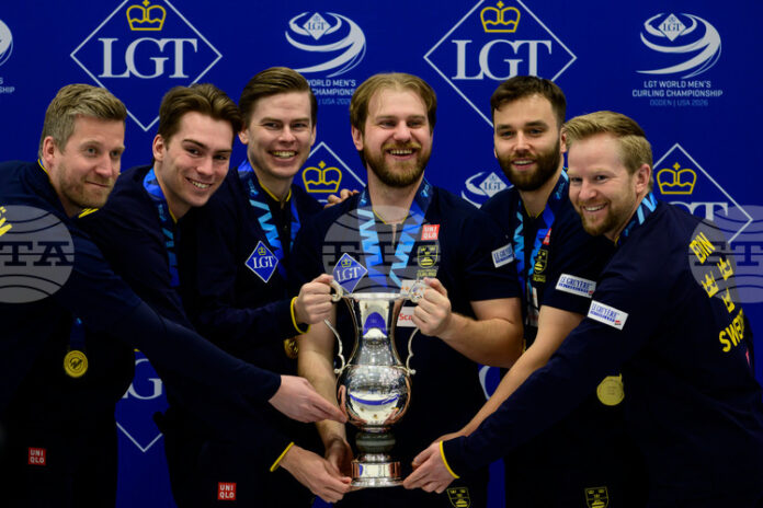 Швеция победи Канада и спечели 13-ата си световна титла по Швеция победи Канада и спечели 13-ата си световна титла по кърлинг за мъже, капитанът Никлас Един вече е осемкратен шампион