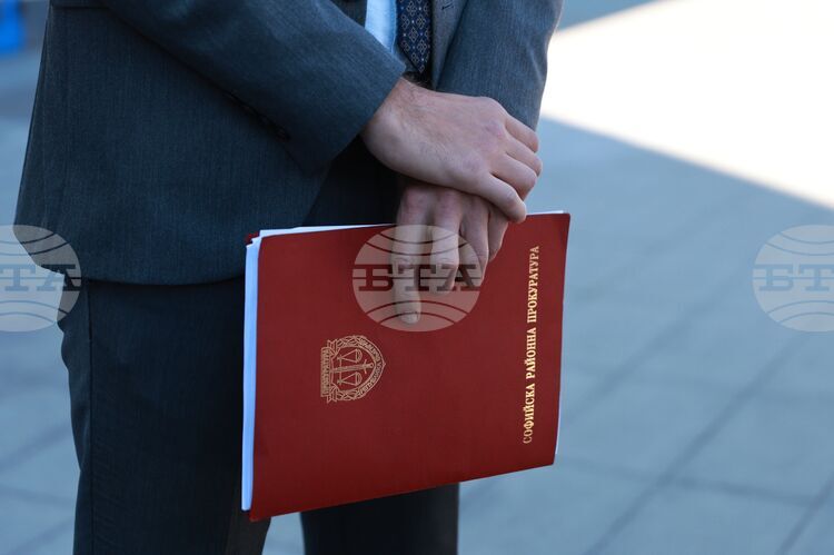 Софийска районна прокуратура обвини и задържа грузински граждани, държали огнестрелни оръжия и ползвали неистински паспорти