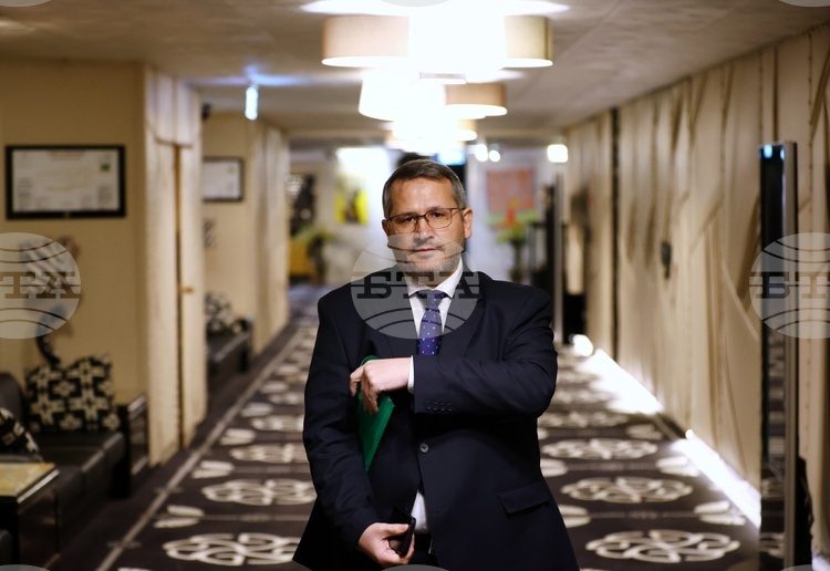 Ставката по мярката за отстъпка от акциза на газьола за земеделските стопани ще бъде увеличена от 0,21 на 0,31 евро на литър, каза министър Христанов