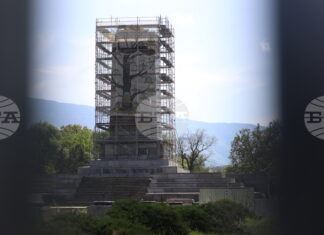 Строителното скеле в парк „Княжеска градина“ ще бъде демонтирано, съобщиха от Областната администрация на София