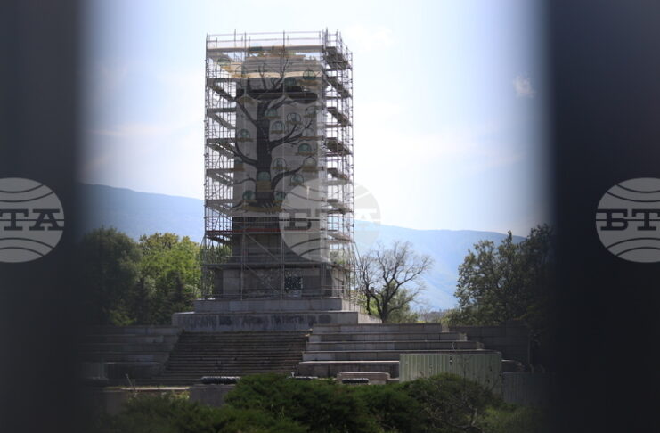 Строителното скеле в парк „Княжеска градина“ ще бъде демонтирано, съобщиха от Областната администрация на София