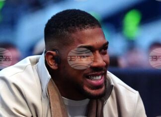 Тайсън Фюри ще се бие с Антъни Джошуа през месец ноември