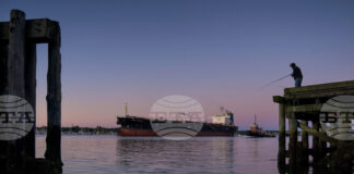 Танкер с петрол от САЩ за първи път пристигна в Япония след началото на конфликта в Близкия изток