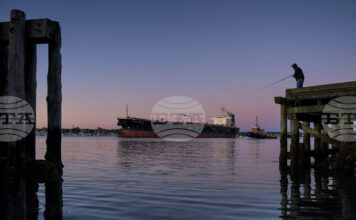 Танкер с петрол от САЩ за първи път пристигна в Япония след началото на конфликта в Близкия изток