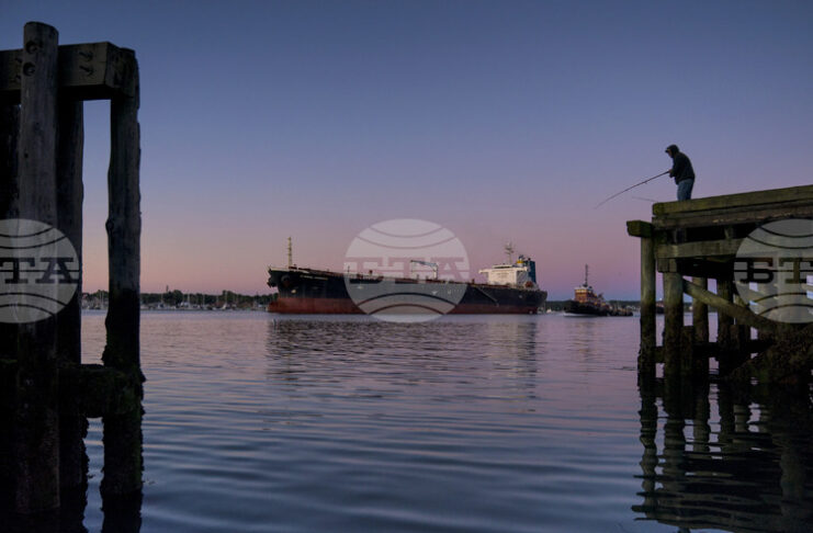 Танкер с петрол от САЩ за първи път пристигна в Япония след началото на конфликта в Близкия изток