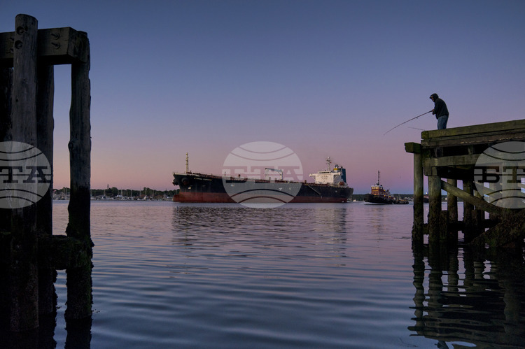 Танкер с петрол от САЩ за първи път пристигна в Япония след началото на конфликта в Близкия изток