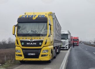 Трафикът е интензивен на ГКПП „Капитан Андреево“ на изход за товарни автомобили