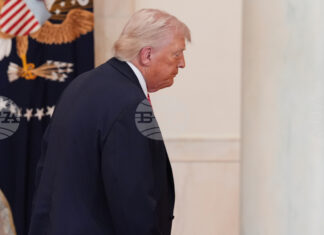 Тръмп заплаши с удари мостовете и електроцентралите в Иран