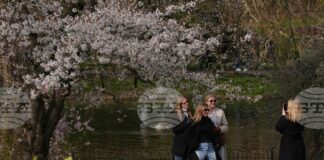 Туристите от Азия и Близкия изток към европейски страни намаляват през март заради войната в Иран