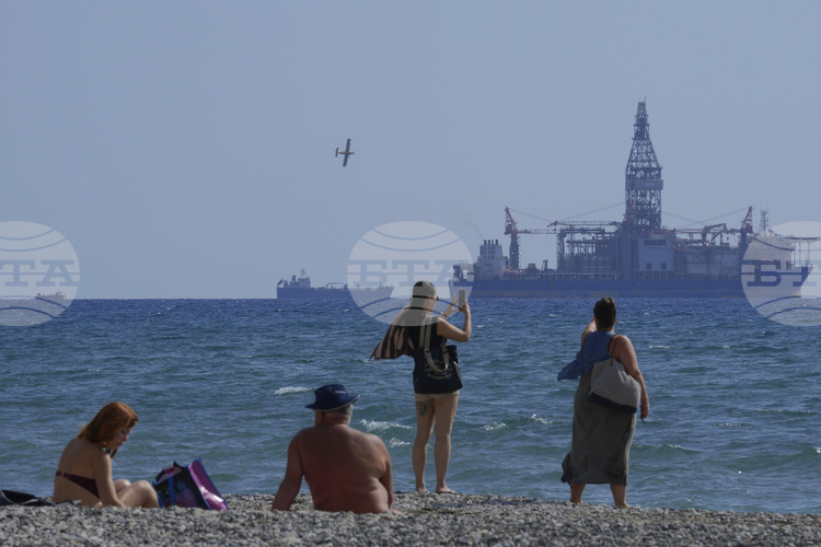 Турската държавна петролна компания и „ТоталЕнерджис“ подписаха споразумение за проучвания за нефт и газ в Черно море