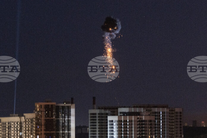 Украинските сили за противовъздушна отбрана свалиха 172 от общо 206 дрона, насочени от Русия, тази нощ