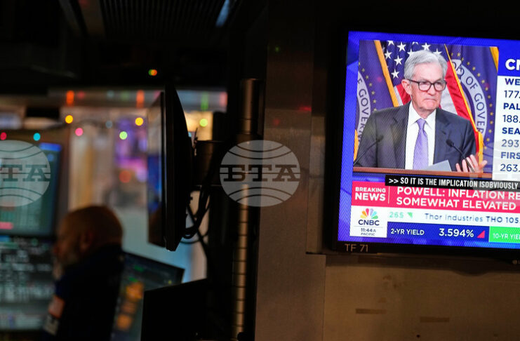 Управлението за федерален резерв на САЩ запази без промяна лихвите си, но с най-голямото разединение в гласовете от 1992 г.