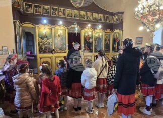 В добричкия квартал “Рилци” направиха възстановка на обичая лазаруване