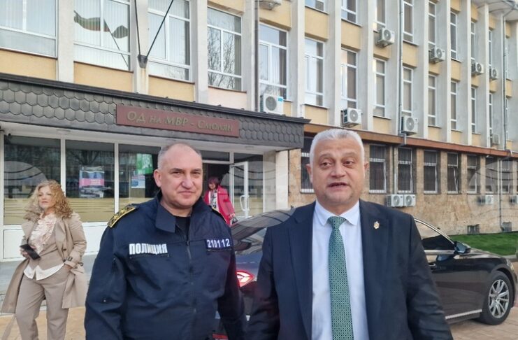 В пъти повече сигнали за изборни нарушения спрямо 2024 г. има в Смолян, заяви вътрешният служебен министър Емил Дечев пред БТА