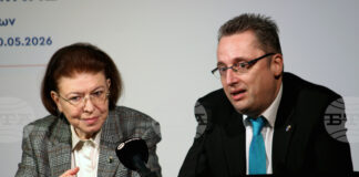 Важно е Гърция и България да засилят своите културни връзки, каза гръцкият министър на културата Лина Мендони