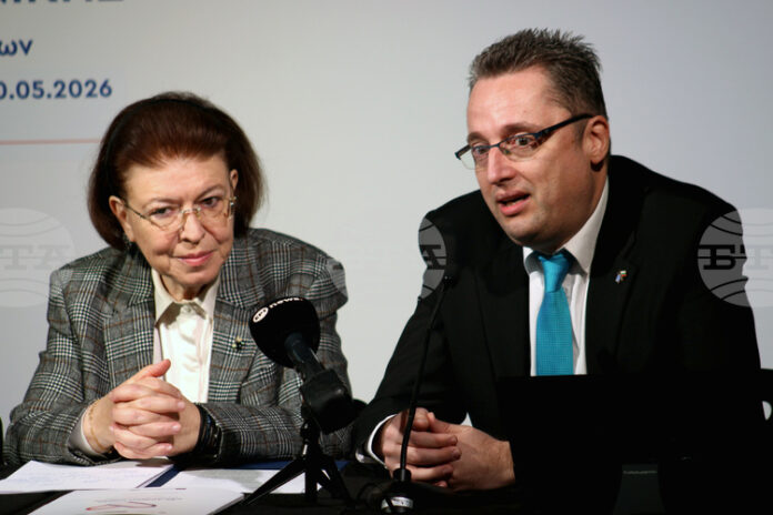 Важно е Гърция и България да засилят своите културни връзки, каза гръцкият министър на културата Лина Мендони