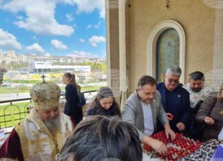 Великотърновският митрополит Григорий възглави службата за Второ Възкресение в храма „Възкресение Христово“ във Велико Търново