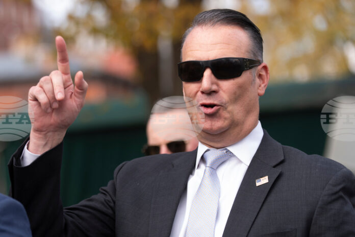 Временният директор на имиграционната служба на САЩ Тод Лайънс ще подаде оставка в края на май