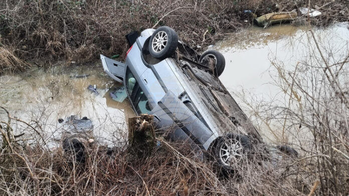 За последното денонощие в страната са станали 11 пътни произшествия, има двама загинали