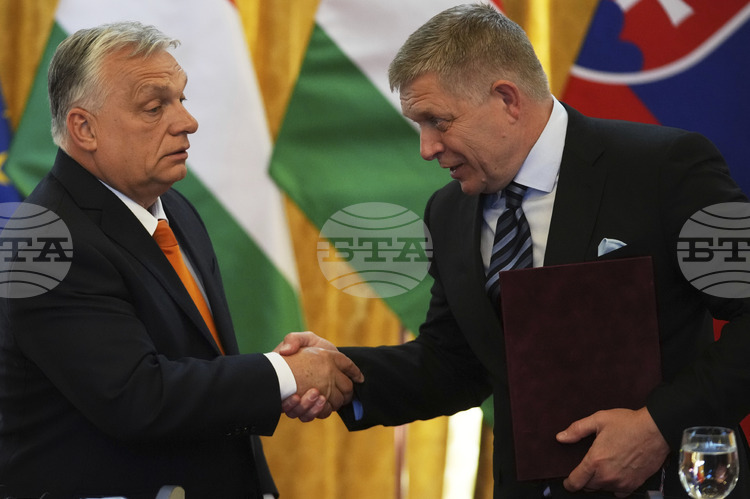 За вдигане на европейските санкциите срещу руския петрол и газ се обявиха премиерите на Словакия и Унгария