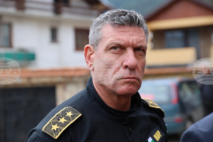 Задържани са 16 души в операция за противодействие на престъпления срещу политическите права на гражданите в Плевенско, съобщи Георги Кандев