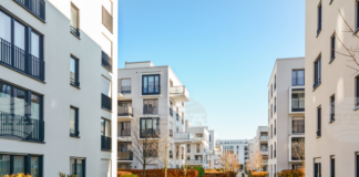 Жилищният пазар в България преминава от еуфория към нормализация, сочи анализ