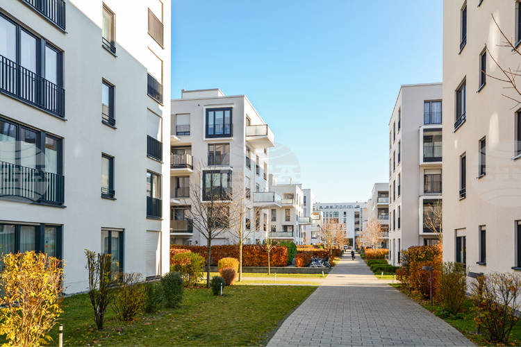 Жилищният пазар в България преминава от еуфория към нормализация, сочи анализ