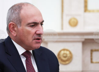 Арменският премиер Пашинян очаква украинския президент Зеленски в Ереван в понеделник, съобщи Укринформ