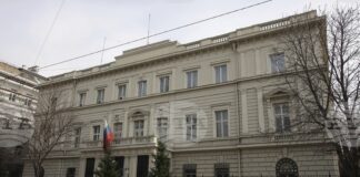 Австрия експулсира трима служители на руското посолство, заподозрени в шпионаж