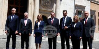 Българската делегация, водена от председателя на парламента Михаела Доцова, ще бъде приета на аудиенция при папа Лъв XIV във Ватикана