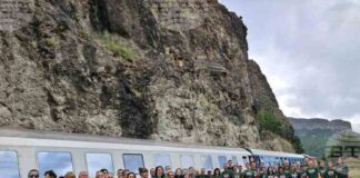 Близо 400 души са пътували с туристическите композиции на БДЖ в Източните Родопи този уикенд