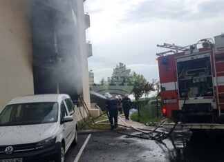Има загинал при пожара в хотел „Зенит“ в курорта „Слънчев бряг“, съобщи ст. комисар Николай Николаев Има загинал при пожара в хотел „Зенит“ в курорта „Слънчев бряг“, съобщи ст. комисар Николай Николаев