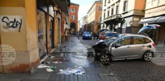 Мъжът, помел с колата си минувачи в Модена, е италиански гражданин от марокански произход, който в миналото е имал психиатрични проблеми, но мотивите за атаката му все още не са ясни