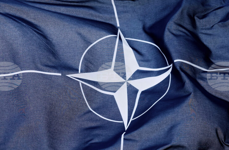 НАТО работи със САЩ за изясняване на детайлите около намаляването на военното им присъствие в Германия