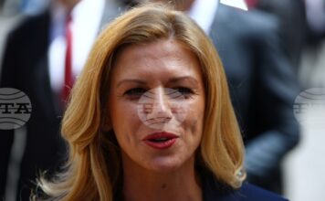 Няма ограничаване на права на опозицията с предложенията за изменения в правилника на парламента, каза председателят на НС Михаела Доцова