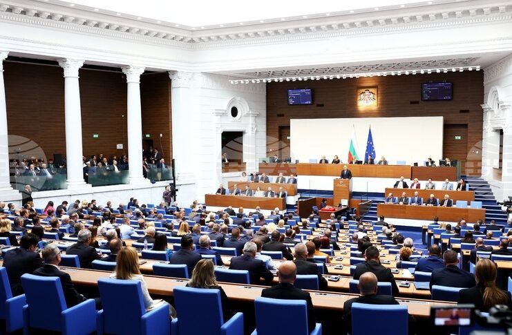 ОБНОВЕНА Деветима нови народни представители от „Прогресивна България“ положиха клетва