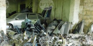 Полицията откри в склад авточасти от противозаконно отнети автомобили в София, мъж е задържан
