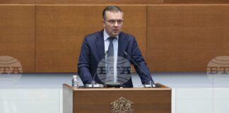Противодействието на корупцията следва да бъде безусловен национален приоритет, заяви министърът на правосъдието Николай Найденов