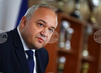 Събирането на документи чрез претърсване и изземване е повод кметът на Кърджали да бъде извикан за показания, каза министър Демерджиев