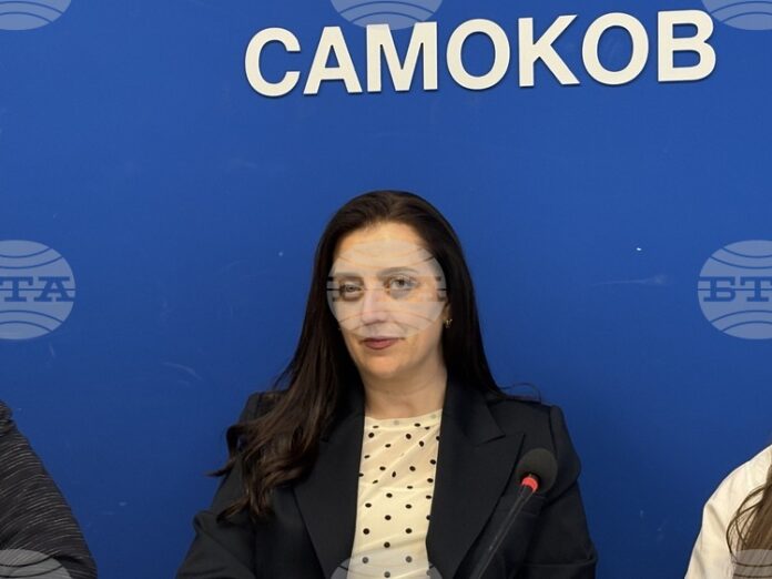 Славейков е обичан автор от седмокласниците, каза преподавателят по български език и литература Анна Манова