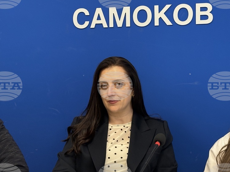 Славейков е обичан автор от седмокласниците, каза преподавателят по български език и литература Анна Манова
