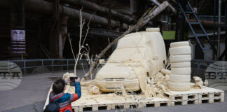 Творци дават нов живот на бивша фабрика за стомана в Германия, включена в списъка на ЮНЕСКО за световното културно наследство