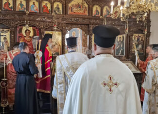 Варненският и Великопреславски митрополит Йоан отслужи литургия в църквата "Св. св. Константин и Елена" в с. Осмар за храмовия ѝ празник