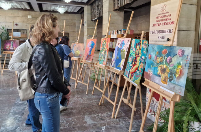 Възпитаници на школата по изобразително изкуство „Артея“ в Търговище представиха своите творчески търсения в годишна изложба