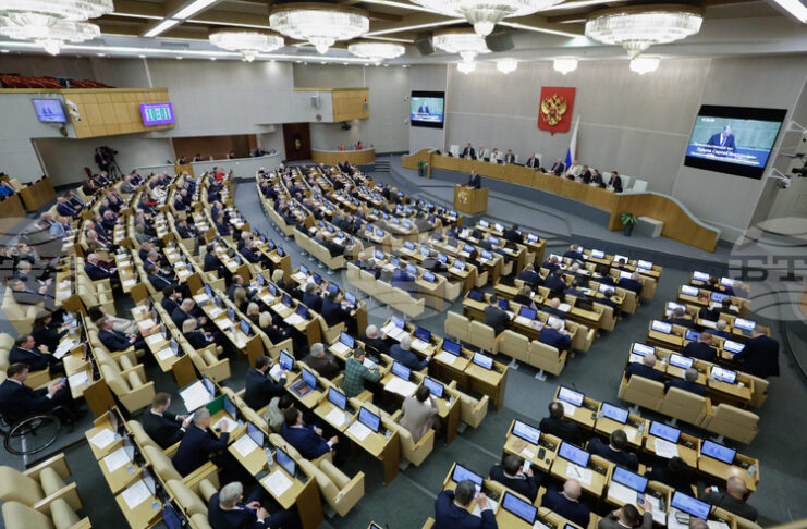 Законово изменение ще позволи на руските военни да освобождават цивилни, задържани в чужбина