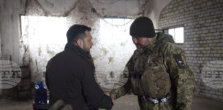Зеленски посети фронтовата линия в Югоизточна Украйна