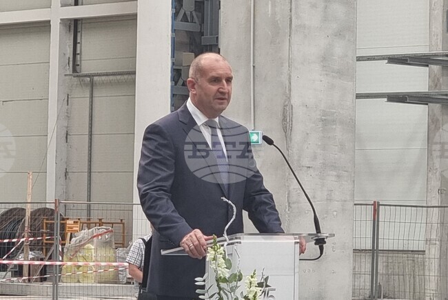 Румен Радев