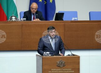Ако сбъркаме тук, няма да постигнем нужния резултат, заяви Велислав Величков в декларация относно промените в Закона за съдебната власт