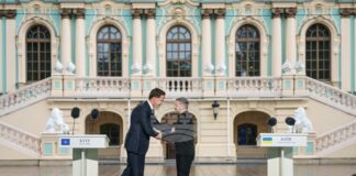 АКТУАЛИЗИРАНА
                                                                                                Шест държави потвърдиха участието си в инициативата "Списък с първостепенните нужди на Украйна", съобщи Володимир Зеленски