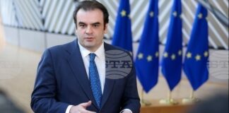 АНА-МПА: Гръцкият финансов министър Кириакос Пиеракакис се срещна с ръководителя на МВФ Кристалина Георгиева в Брюксел